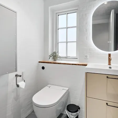 Casa vacanze Lovely In With Sauna - C04646